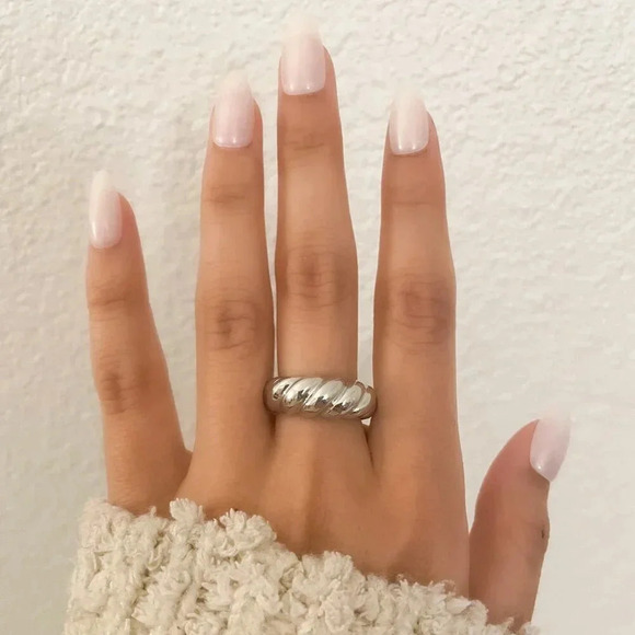 925 Sterling Silver Croissant Ring Statement Ring Chunky Thick Ring - Picture 4 of 13